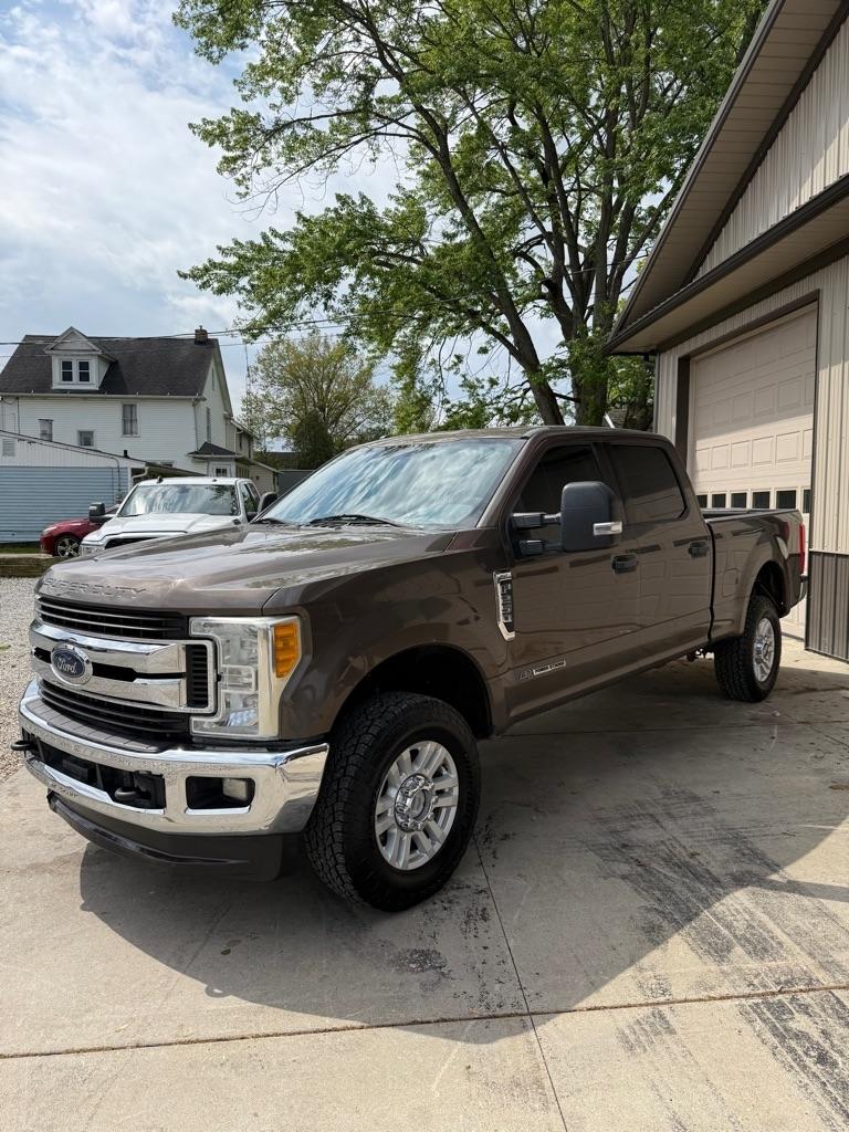 Ford F-250 SD King Ranch Crew Cab 4WD 2017