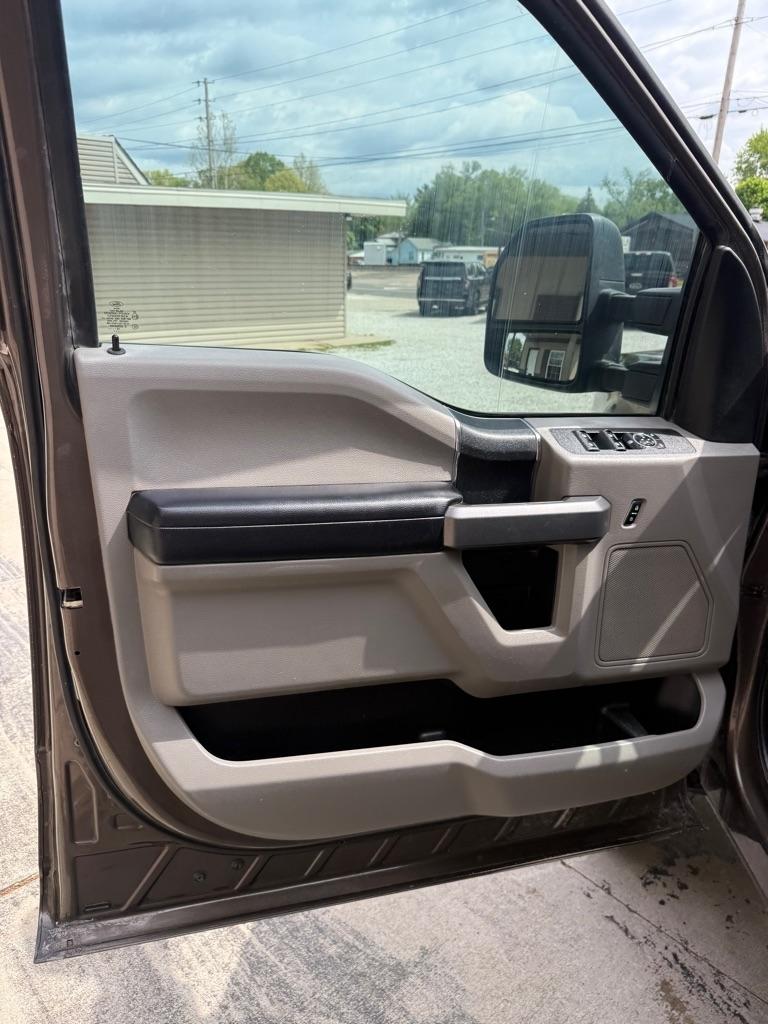 Ford F-250 SD King Ranch Crew Cab 4WD 2017