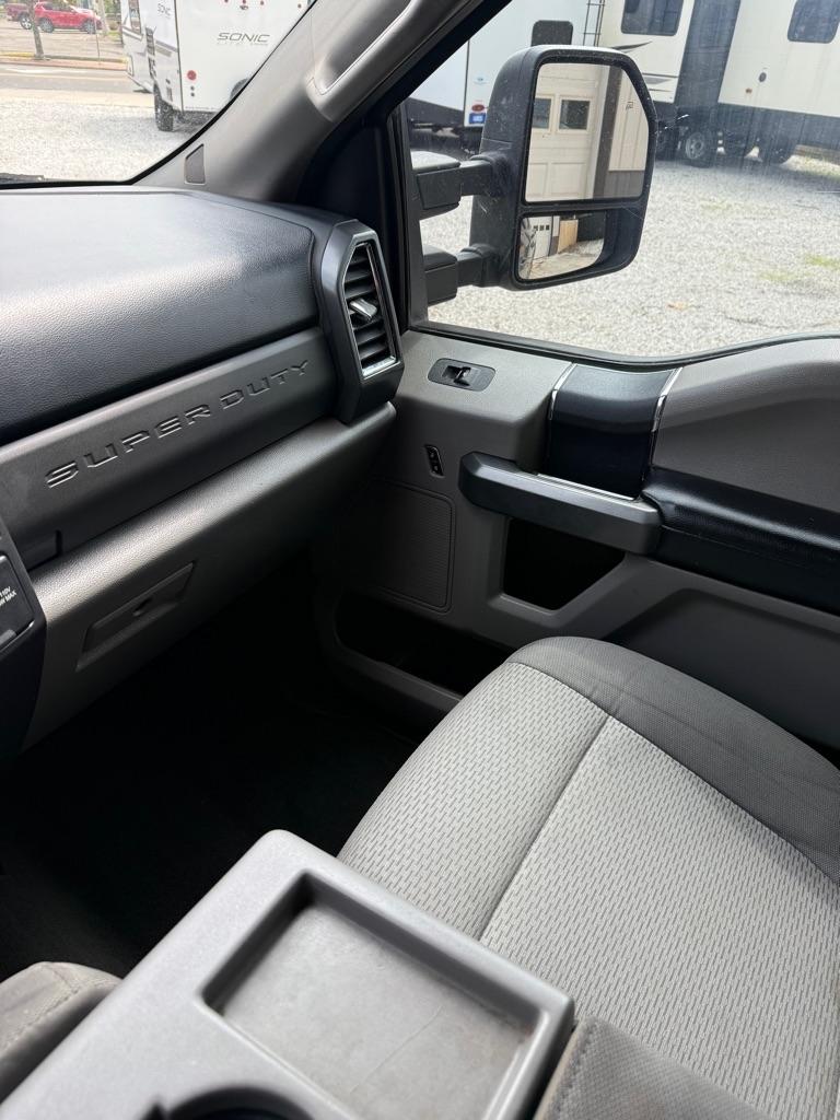 Ford F-250 SD King Ranch Crew Cab 4WD 2017
