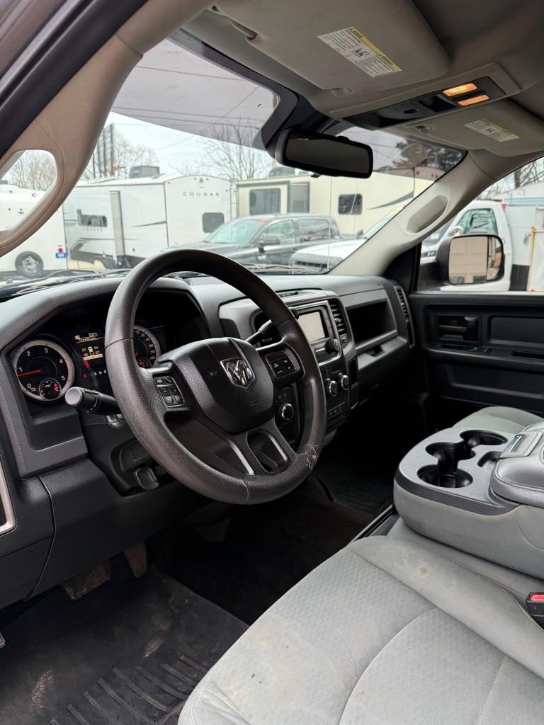 RAM 2500 Tradesman Crew Cab SWB 4WD 2015