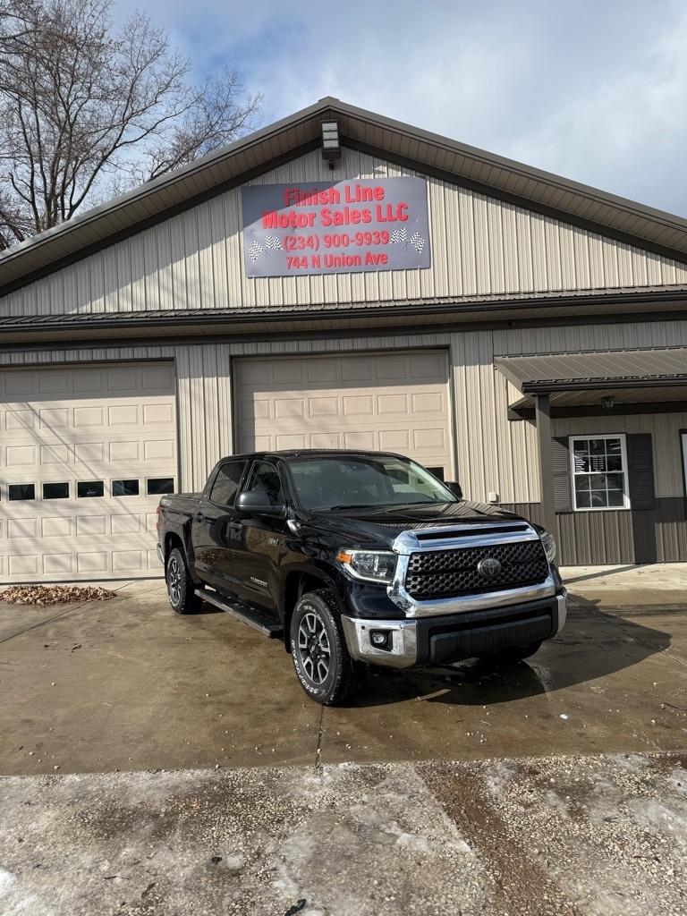 Toyota Tundra SR5 5.7L V8 CrewMax 4WD 2018