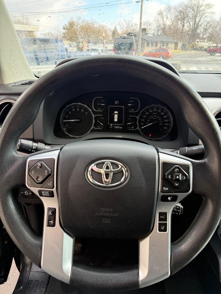 Toyota Tundra SR5 5.7L V8 CrewMax 4WD 2018