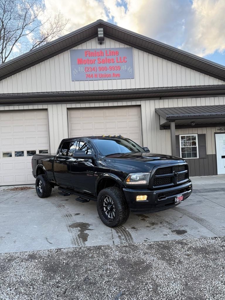 RAM 2500 Laramie Crew Cab SWB 4WD 2016