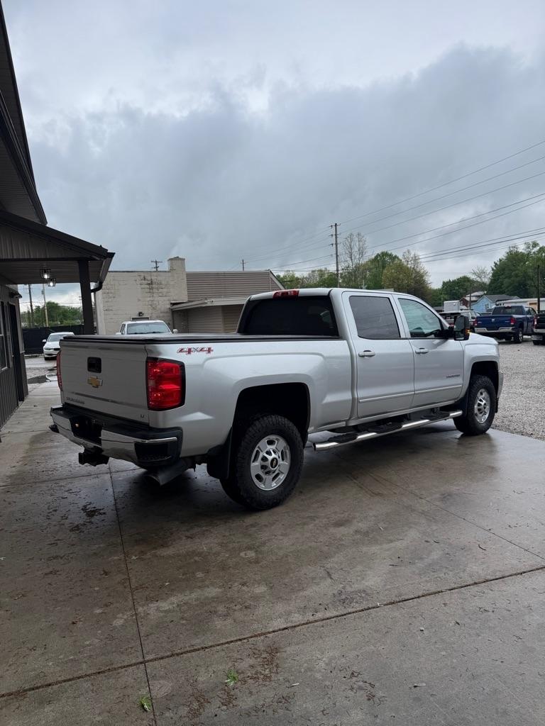 Chevrolet Silverado 2500HD LT Crew Cab 4WD 2015