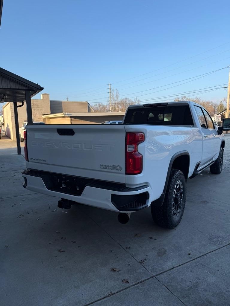 Chevrolet Silverado 3500HD High Country Crew Cab 4WD 2022