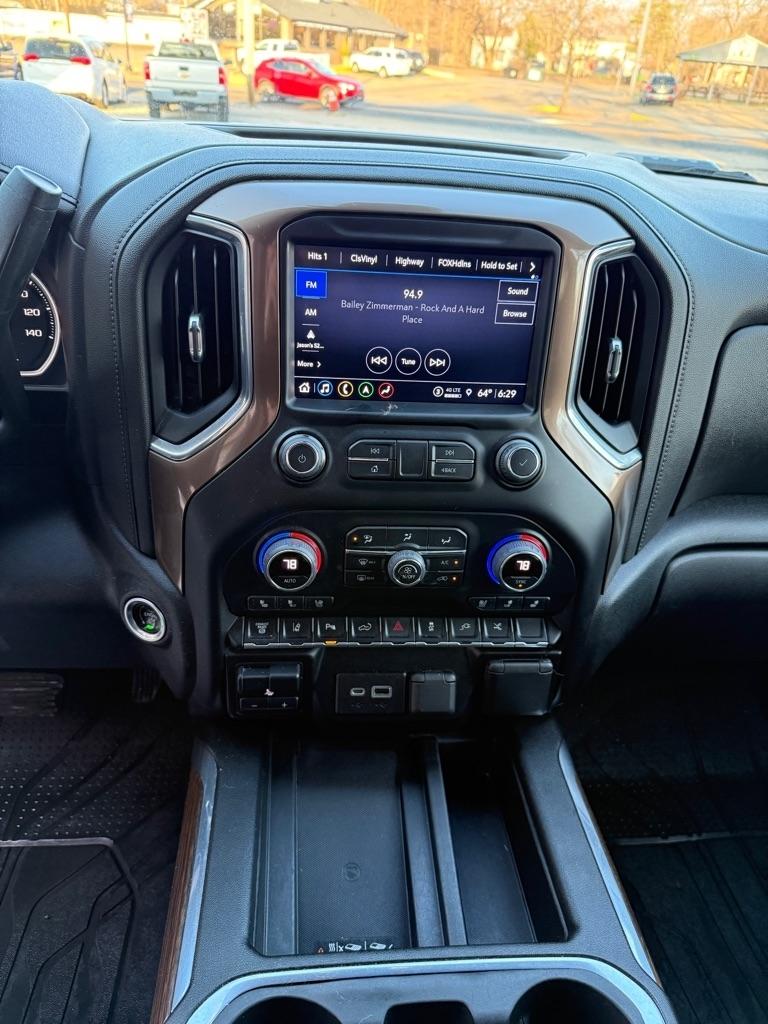 Chevrolet Silverado 3500HD High Country Crew Cab 4WD 2022