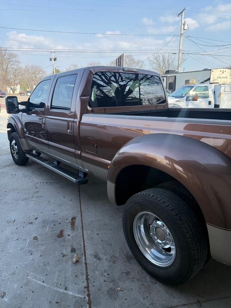 Ford F-450 SD XL Crew Cab DRW 4WD 2011