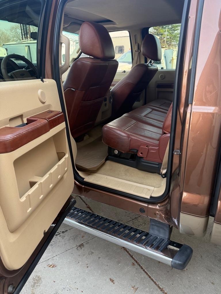 Ford F-450 SD XL Crew Cab DRW 4WD 2011