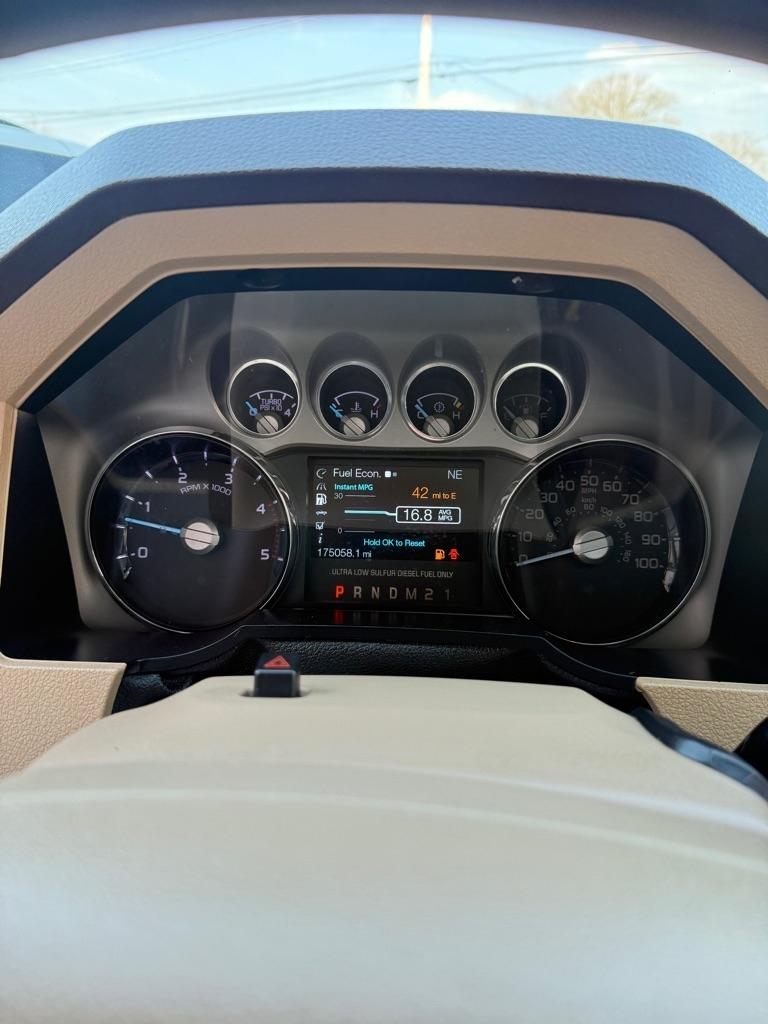 Ford F-450 SD XL Crew Cab DRW 4WD 2011