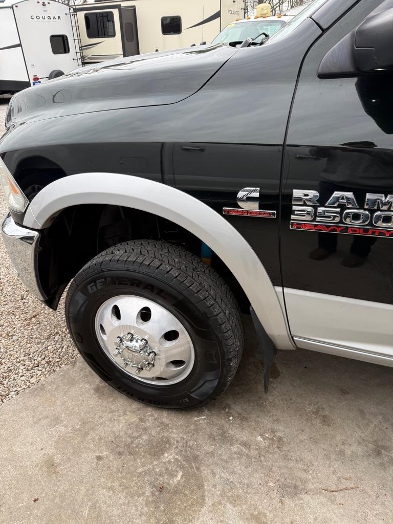 RAM 3500 Laramie Crew Cab LWB 4WD DRW 2016