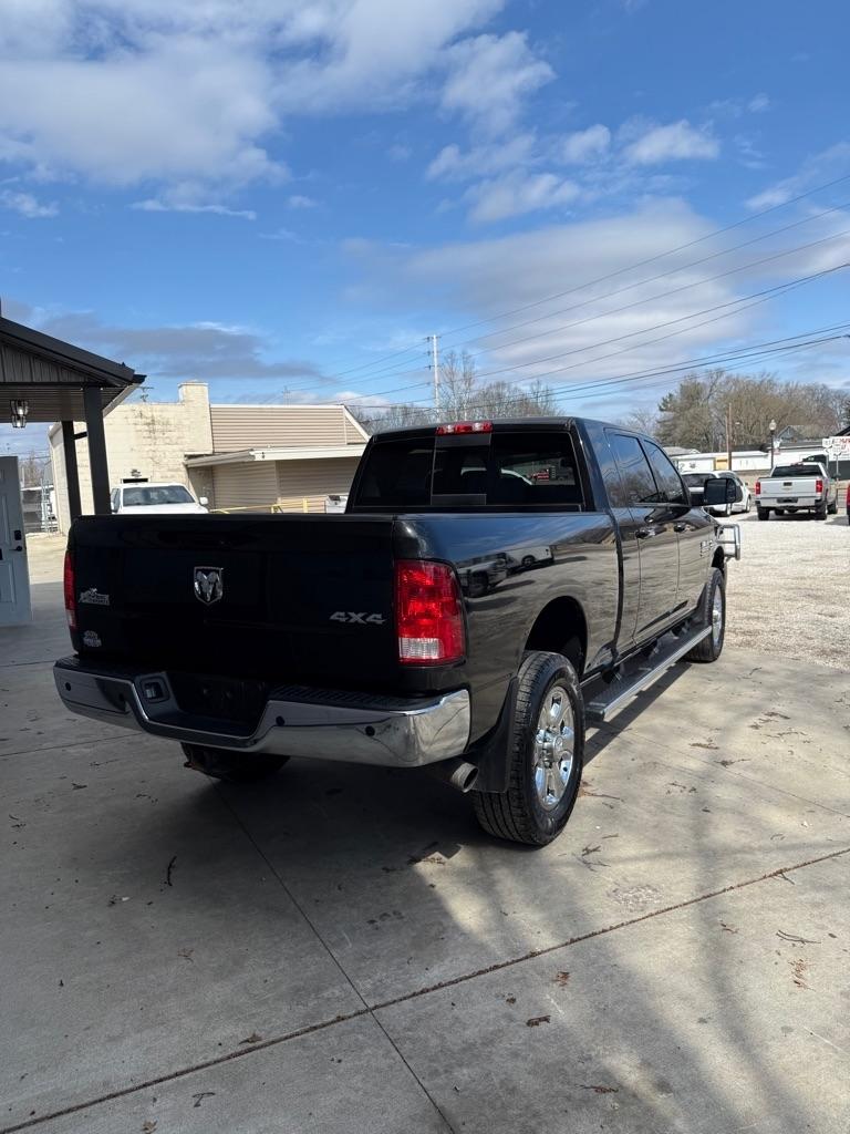 RAM 2500 SLT Mega Cab 4WD 2018