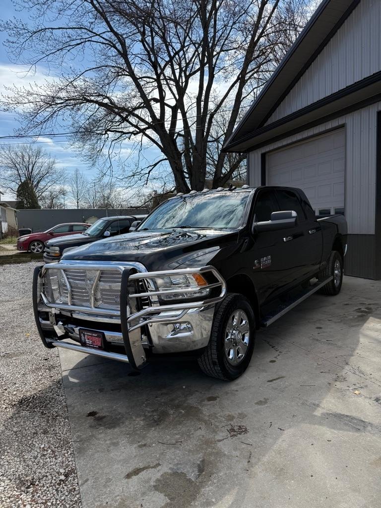 RAM 2500 SLT Mega Cab 4WD 2018