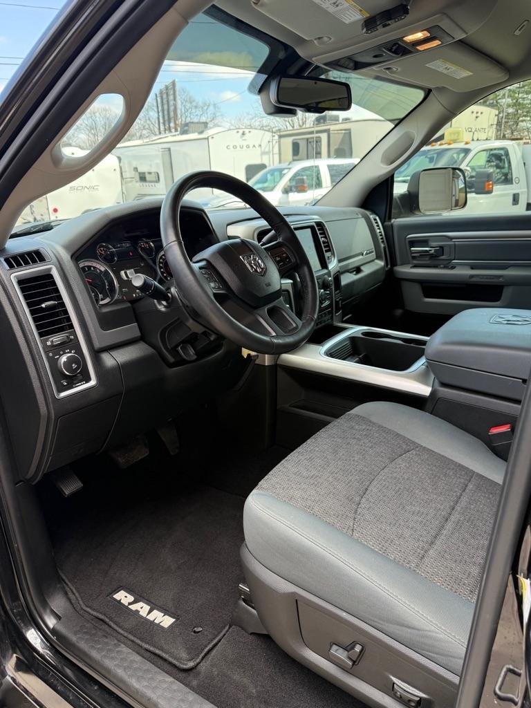 RAM 2500 SLT Mega Cab 4WD 2018