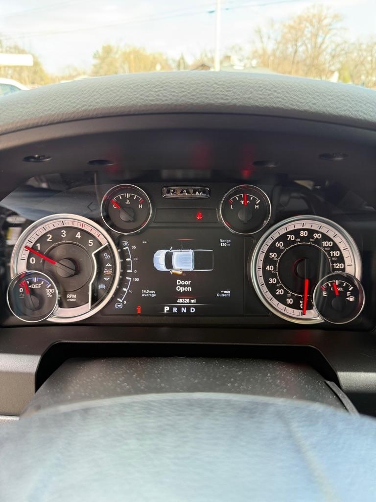 RAM 2500 SLT Mega Cab 4WD 2018