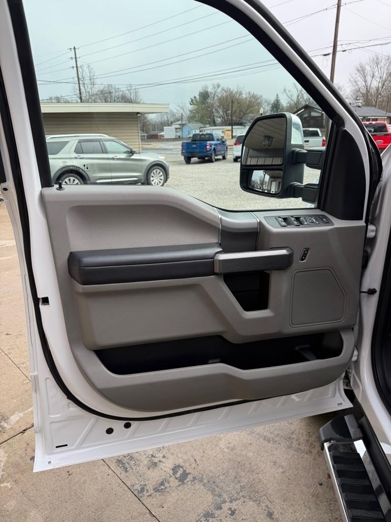 Ford F-250 SD Platinum Crew Cab 4WD 2021