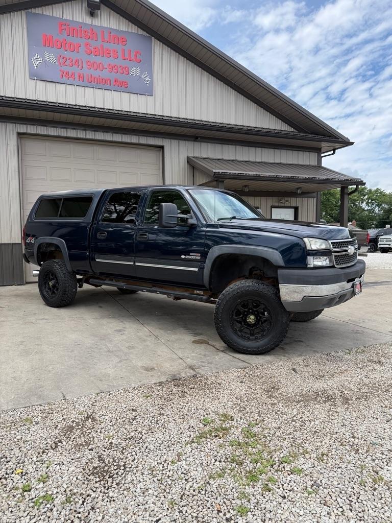 Chevrolet Silverado 2500HD Crew Cab Long Bed 4WD 2005