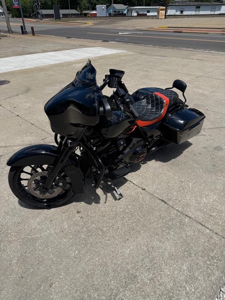 Harley-Davidson FLHXS  2018