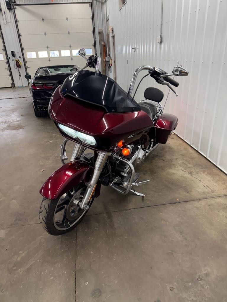 Harley-Davidson FLTRX103  2015