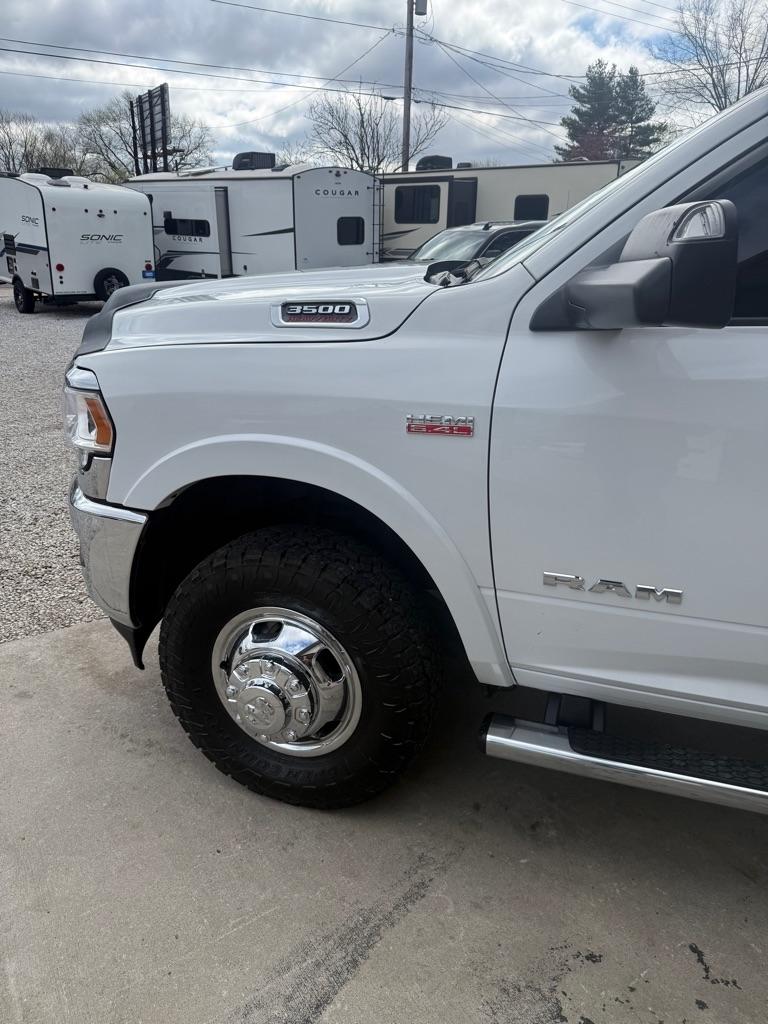 RAM 3500 Crew Cab 4WD DRW 2021