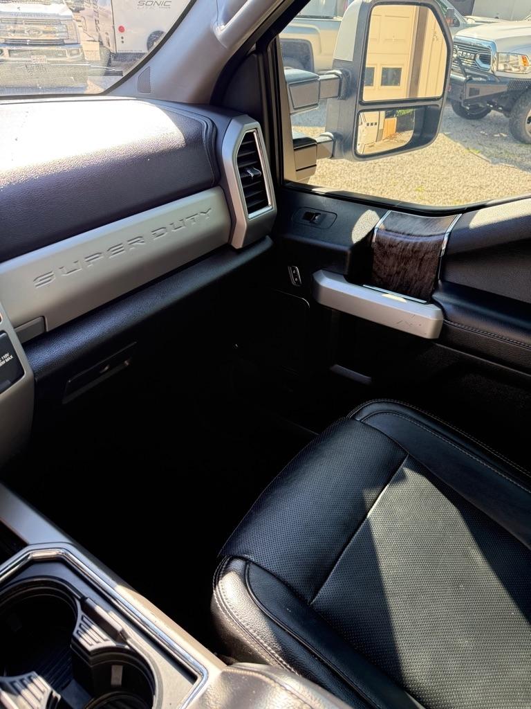 Ford F-250 SD King Ranch Crew Cab 4WD 2018