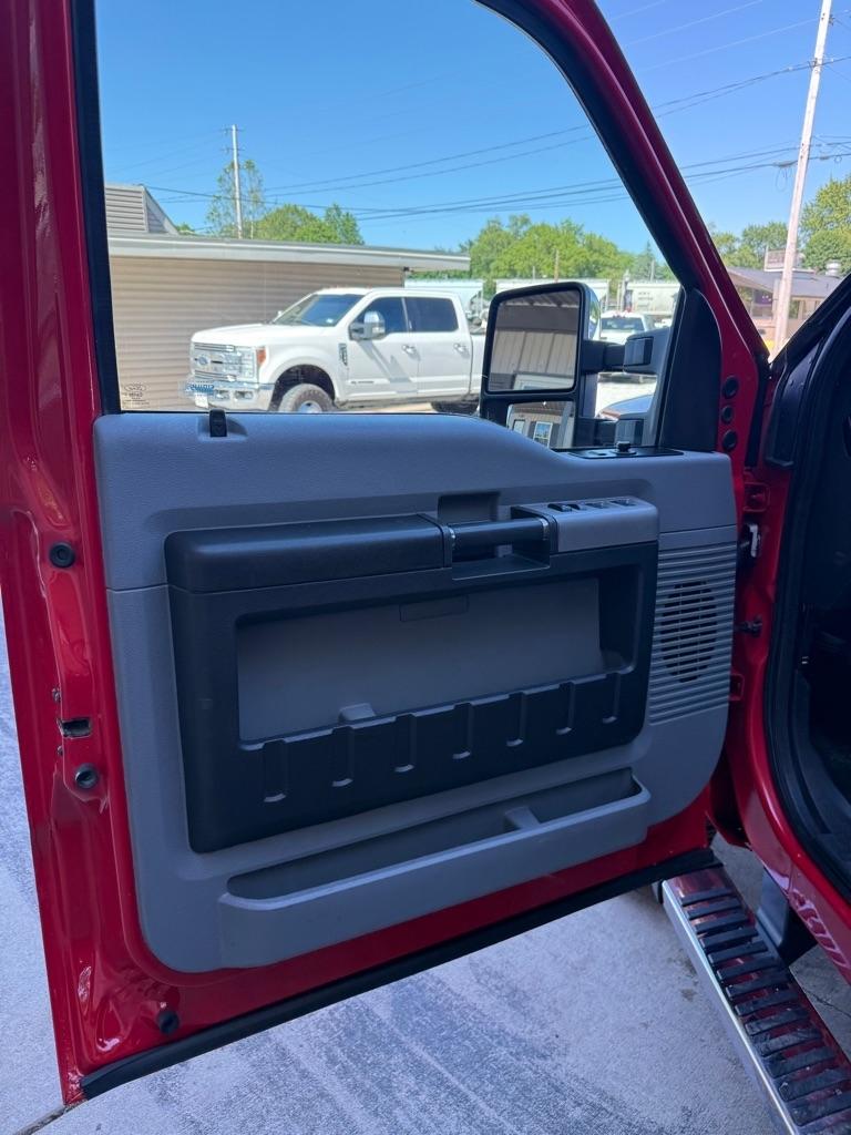 Ford F-350 SD King Ranch Crew Cab 4WD 2015
