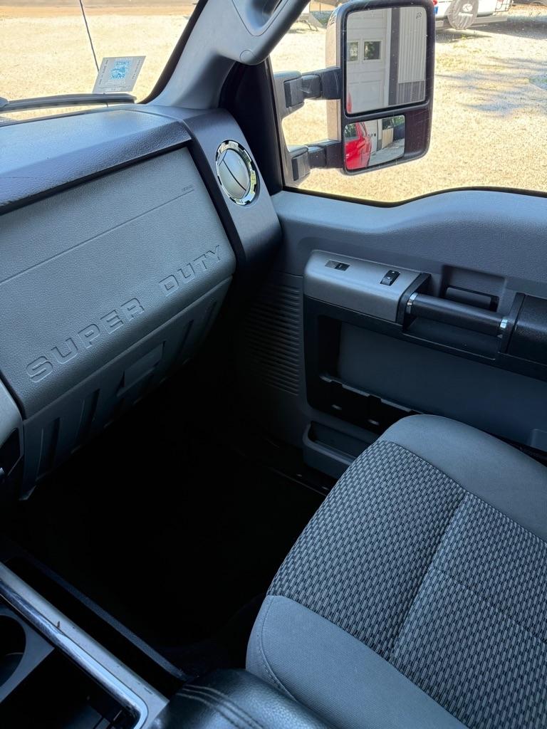 Ford F-350 SD King Ranch Crew Cab 4WD 2015