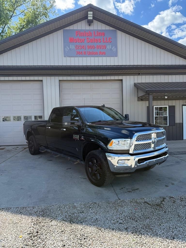 2016 RAM 2500 Laramie Crew Cab LWB 4WD