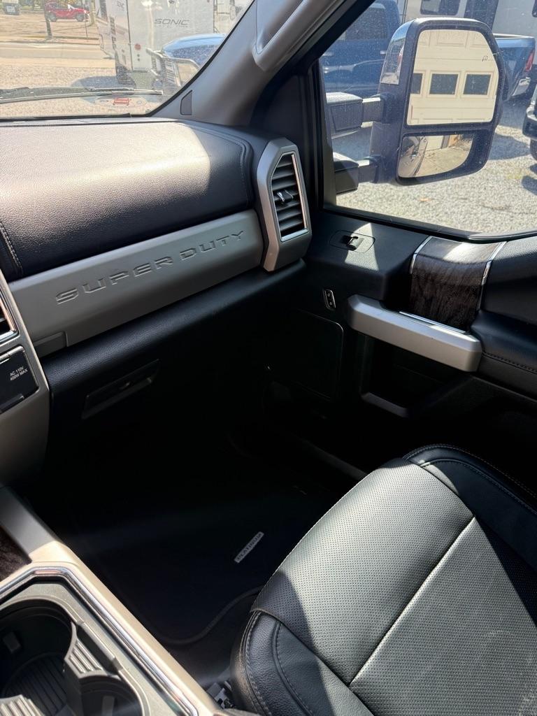 Ford F-250 SD King Ranch Crew Cab 4WD 2017