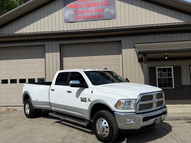 White 2018 RAM 3500 Laramie Crew Cab LB DRW 4WD Pickup Truck Four-Wheel Drive Automatic