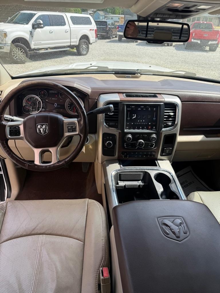 RAM 3500 Laramie Crew Cab LWB 4WD DRW 2018