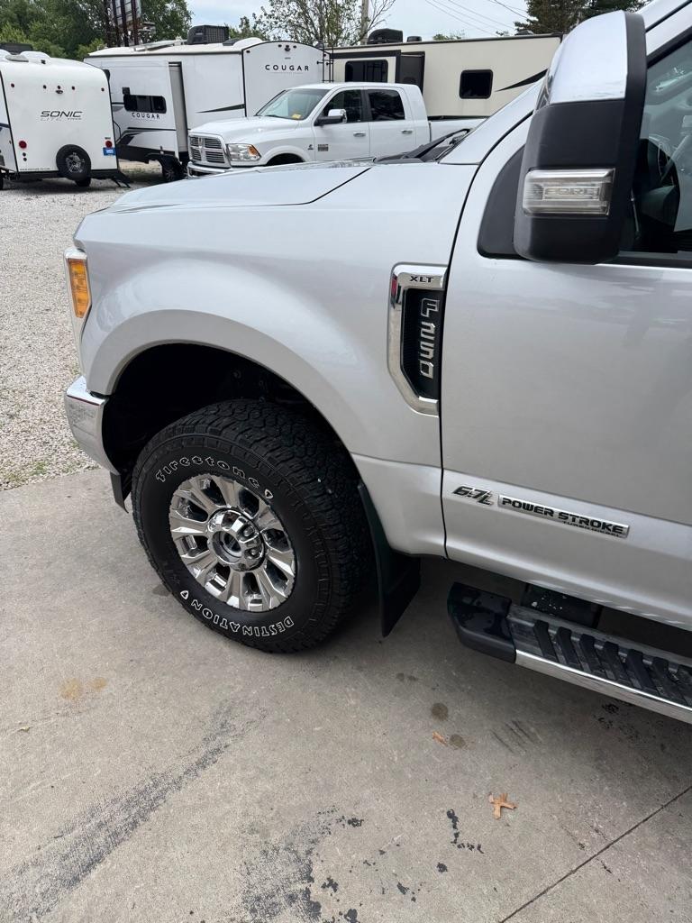 Ford F-250 SD King Ranch Crew Cab 4WD 2017