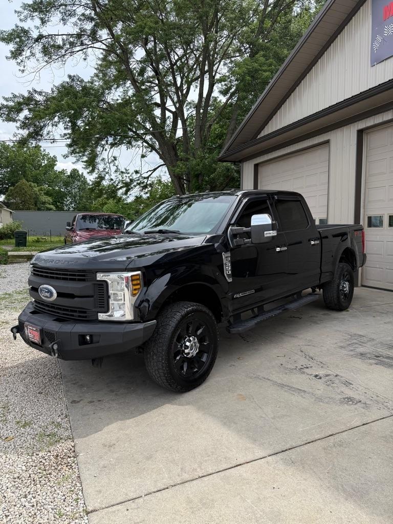 Ford F-350 SD King Ranch Crew Cab 4WD 2018
