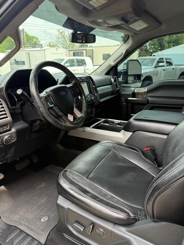 Ford F-350 SD King Ranch Crew Cab 4WD 2018