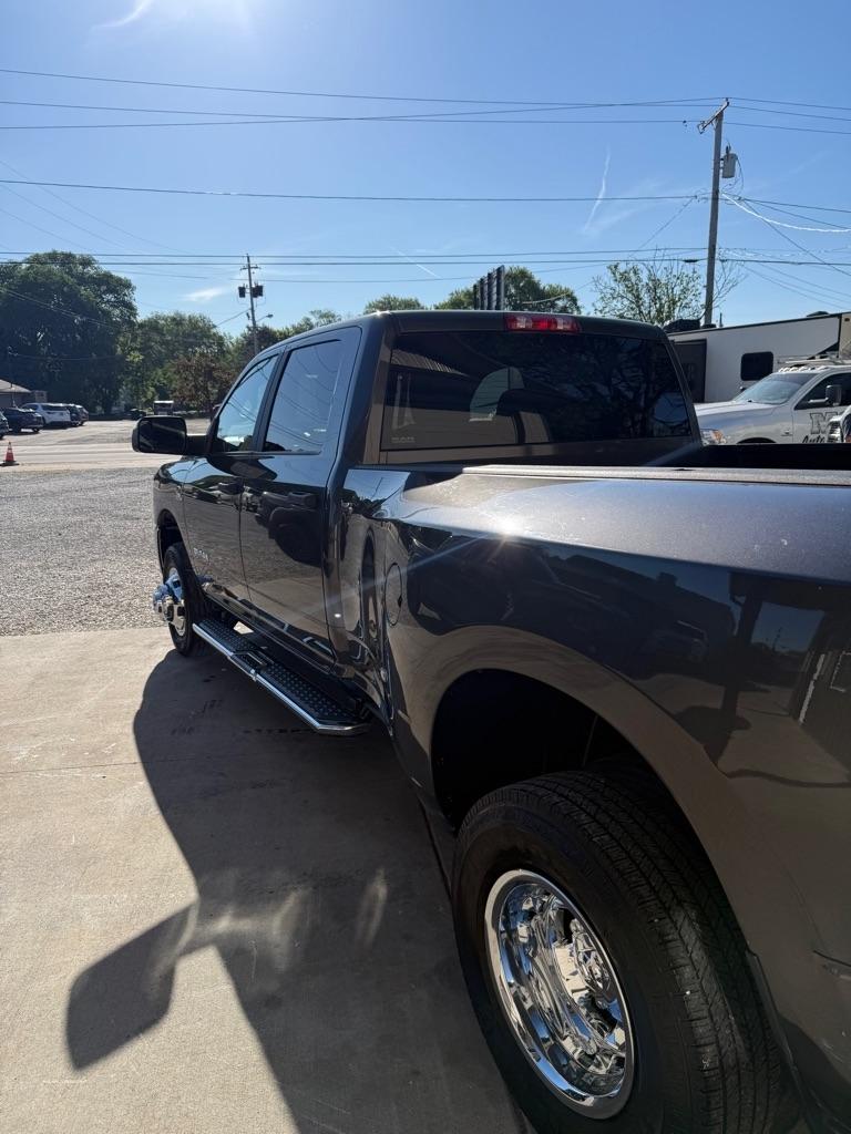 RAM 3500 Big Horn Crew Cab LWB 4WD DRW 2022