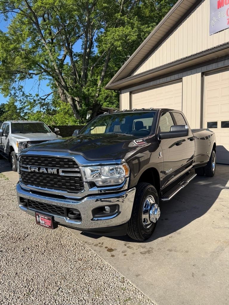 RAM 3500 Big Horn Crew Cab LWB 4WD DRW 2022