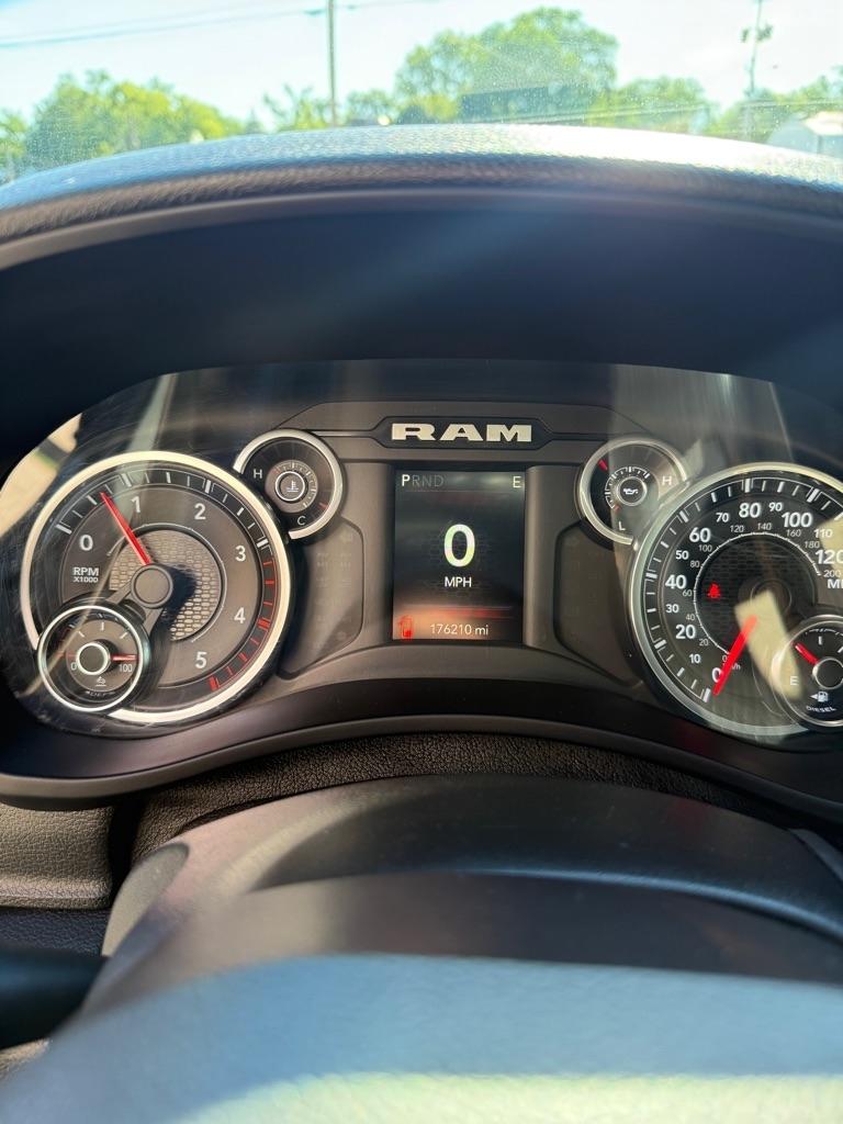 RAM 3500 Big Horn Crew Cab LWB 4WD DRW 2022