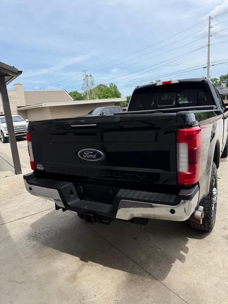 Ford F-350 SD Platinum Crew Cab 4WD 2019