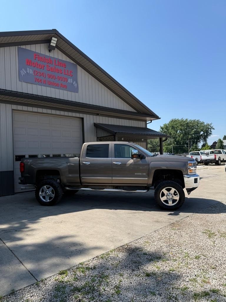 Chevrolet Silverado 2500HD LTZ Crew Cab 4WD 2015