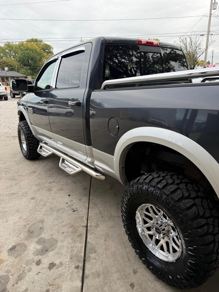 RAM 2500 Laramie Crew Cab SWB 4WD 2013