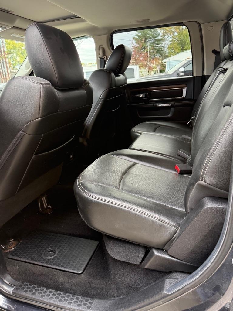 RAM 2500 Laramie Crew Cab SWB 4WD 2013