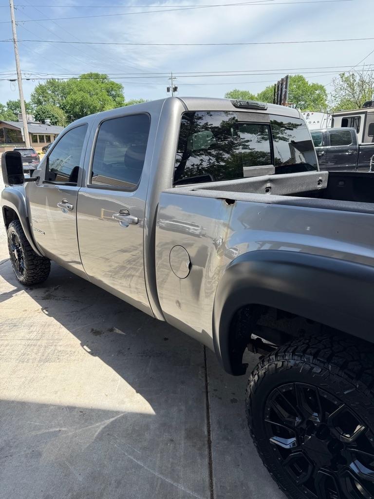 GMC Sierra 2500HD SLE2 Crew Cab Std. Box 4WD 2008