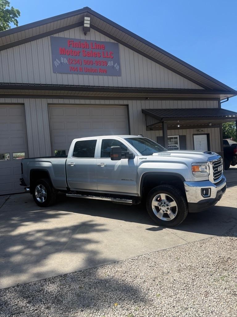 GMC Sierra 2500HD SLE Crew Cab 4WD 2017