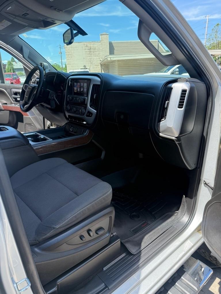 GMC Sierra 2500HD SLE Crew Cab 4WD 2017
