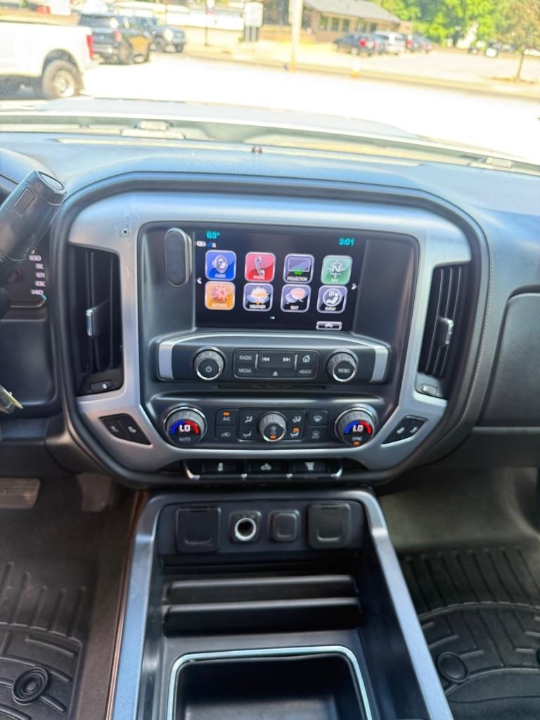 GMC Sierra 2500HD SLE Crew Cab 4WD 2017