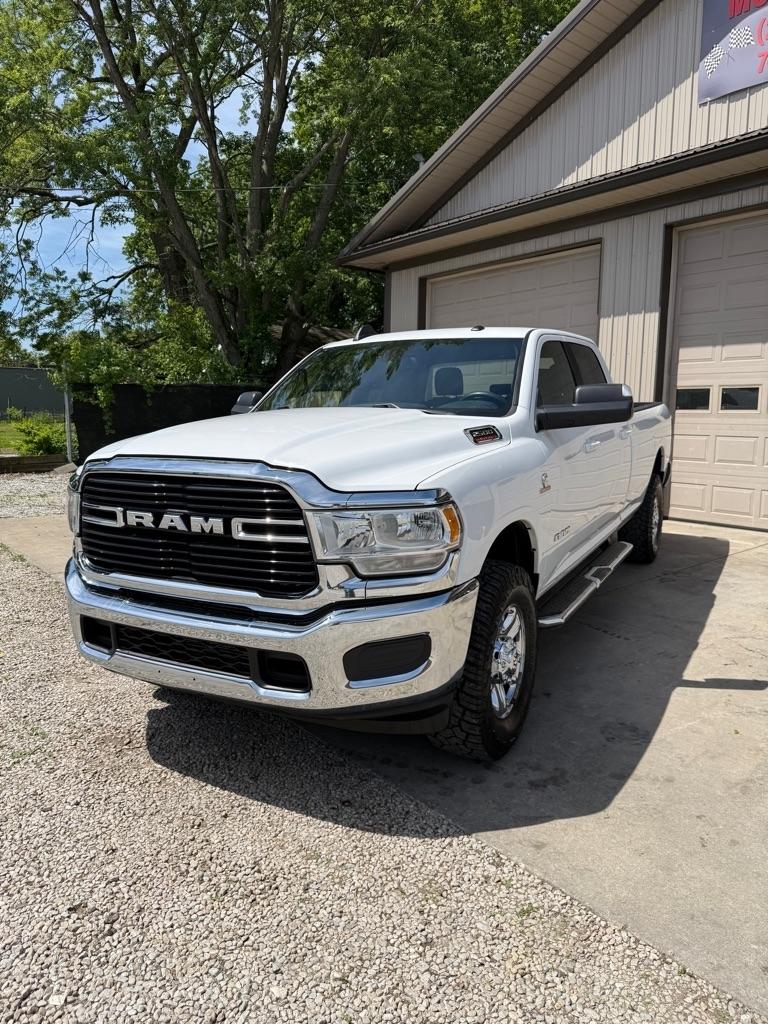 RAM 2500 Tradesman Crew Cab LWB 4WD 2021