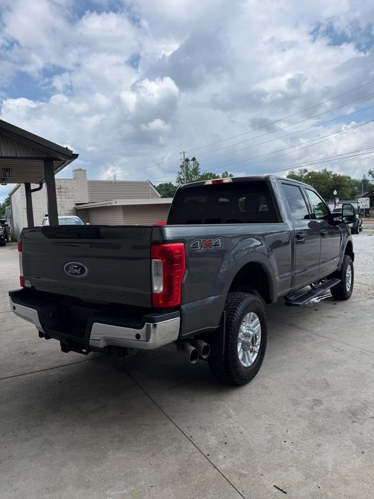 Ford F-350 SD Platinum Crew Cab 4WD 2019
