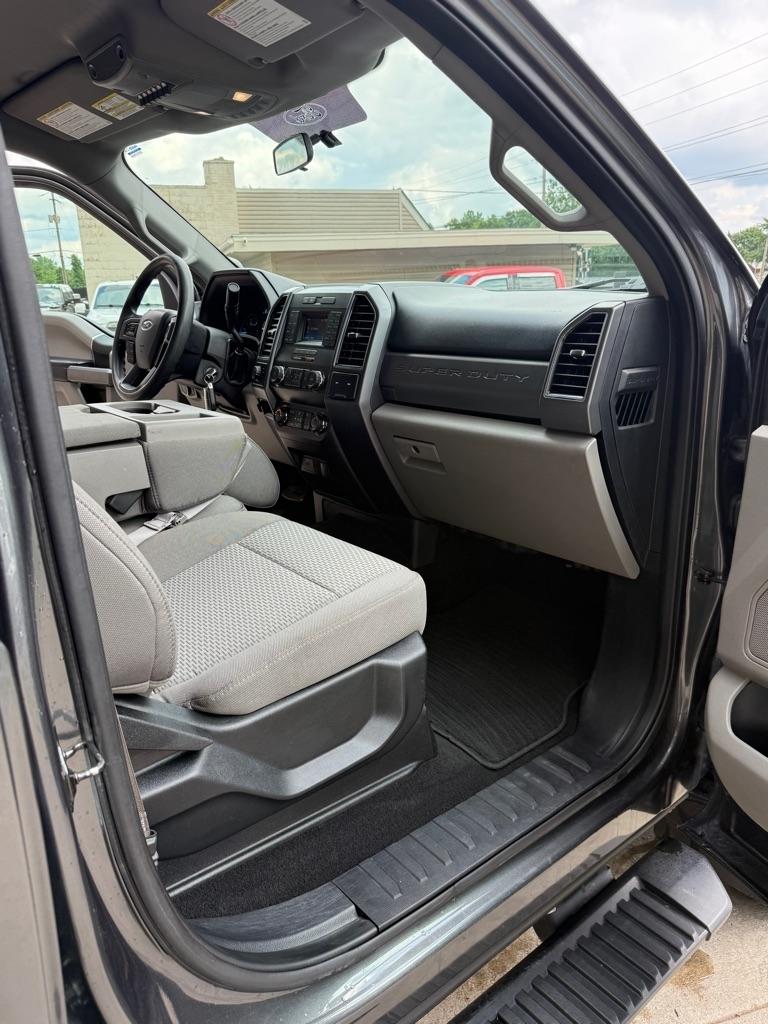 Ford F-350 SD Platinum Crew Cab 4WD 2019