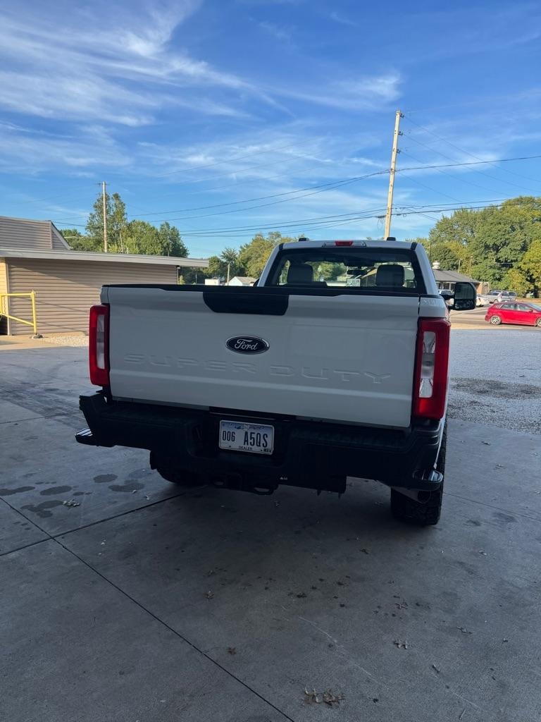 Ford F-250 SD XL 4WD 2023