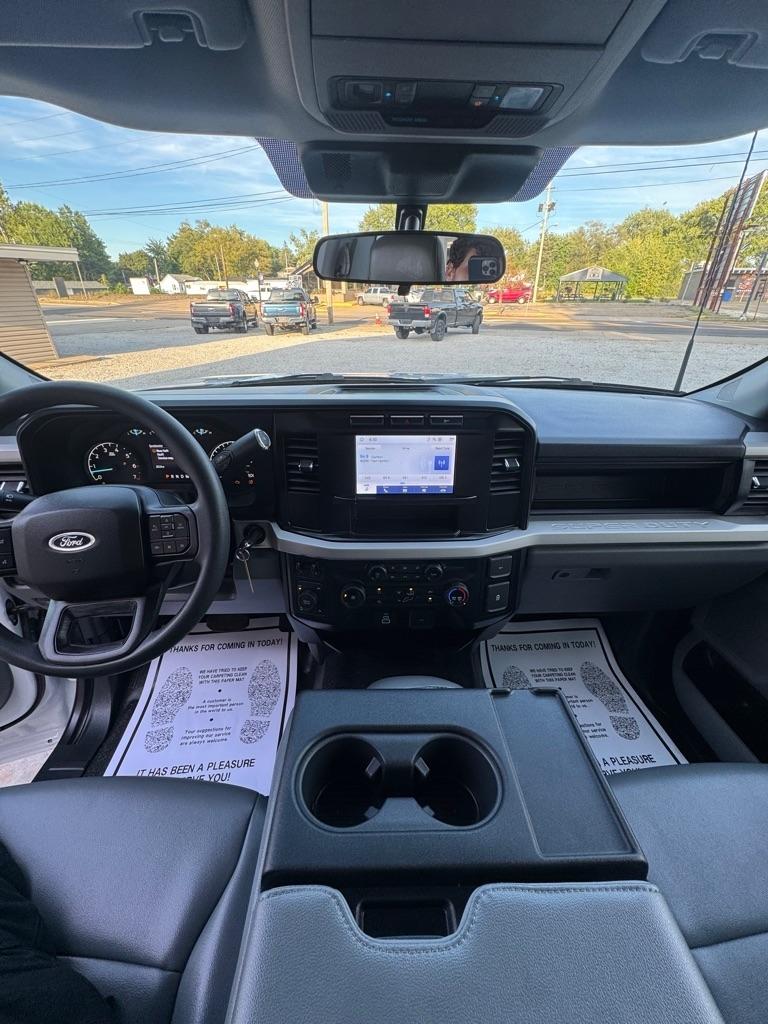 Ford F-250 SD XL 4WD 2023