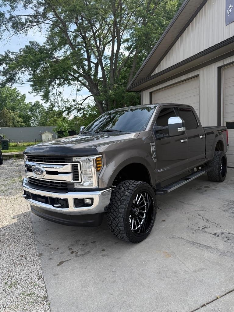 Ford F-250 SD King Ranch Crew Cab 4WD 2018